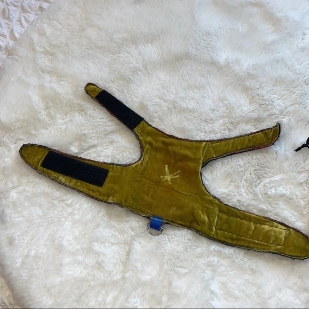 Pet harness  for dogs or cats reversible with green silk and black polyester NWT